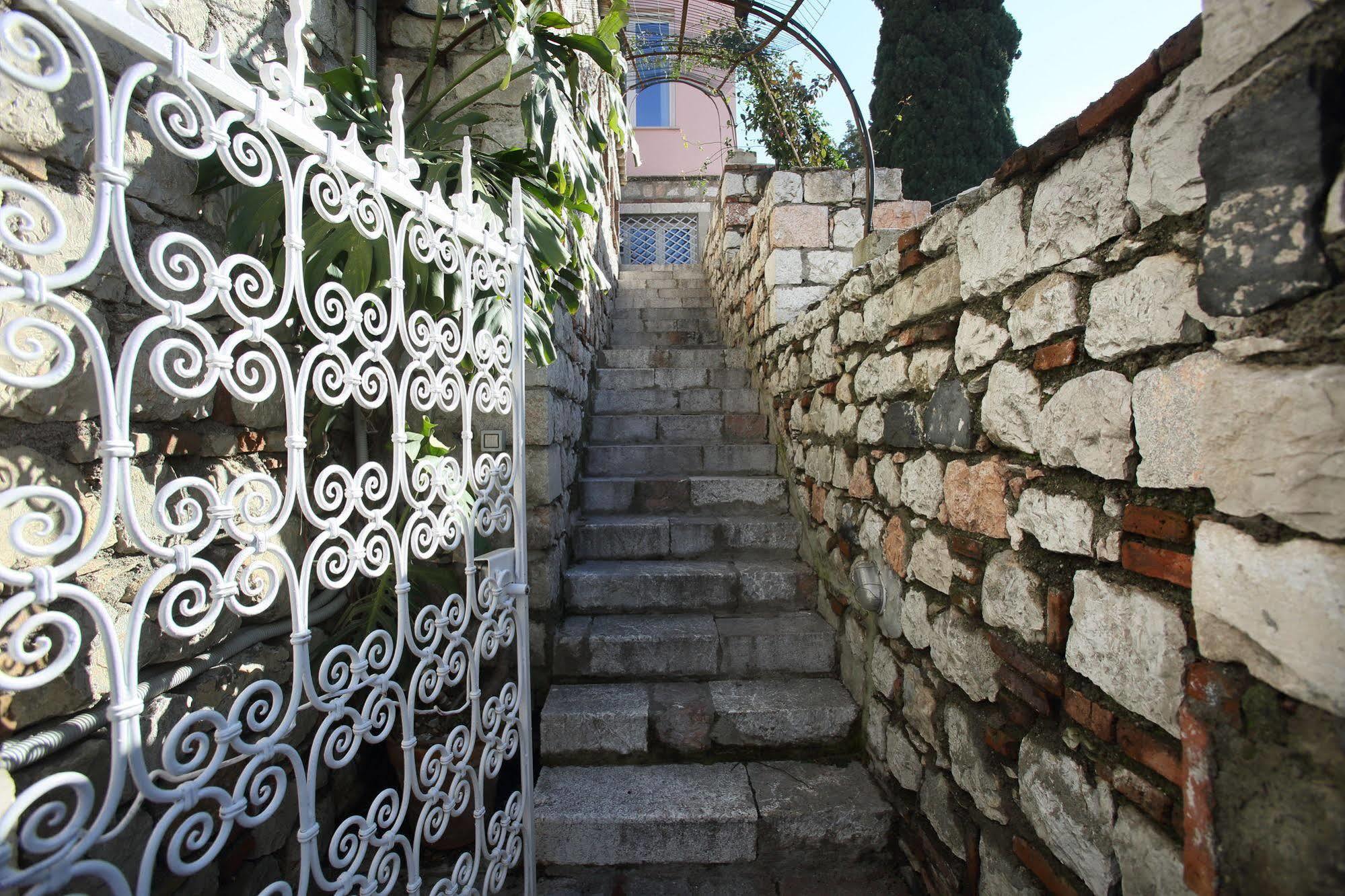 Badia Vecchia Apartment Taormina Exterior foto